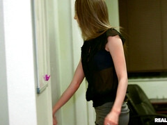 Enthousiasteling, Anaal, Pijpbeurt, Sperma in gezicht, Likken, Kut duiken, Billekoek, Tieten likken