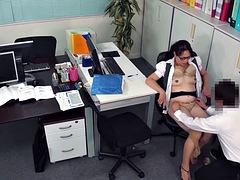 Pijpbeurt, Sperma shot, Vingeren, Handbeurt, Japaans, Masturbatie, Rijpe lesbienne, Kantoor