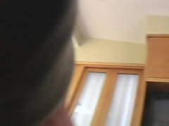 Gros cul, Sucer une bite, Brunette brune, Branlette thaïlandaise, Hard, Lesbienne, Seins naturels, Plan cul à trois