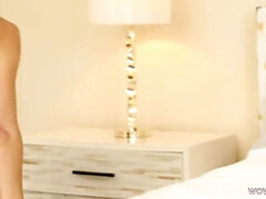 Arsch, Lesbisch, Lecken, Lingerie, Natürlichen titten, Muschi, Strümpfe, Titten