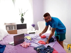 Blasen, Braunhaarige, Geschnappt, Hundestellung, Muschi, Reiten, Rasiert, Jungendliche (18+)