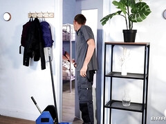 Naughty Minni Joy amazing porn video