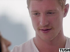 69, Sucer une bite, Éjaculation interne, En levrette, Doigter, Léchez, Chevaucher, Suçant