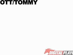 Grosse bite, Gros seins, Sucer une bite, Brunette brune, Plantureuse, Actrice du porno, Plan cul à trois, Nénés