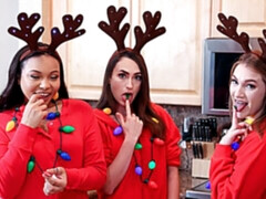 Aria Kai, Adriana Maya and Nade Nasty are enjoying intensive dick-riding