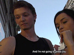 Blasen, Braunhaarige, Gehörnter ehemann, Europäisch, Geld, Realität, Titten