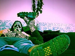 Wohlbeleibte schöne frauen, Spermaladung, Schwarz, Füsse, Fussjob, Grufti, Milf, Pov