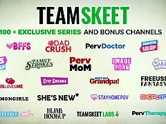 Anal, Sucer une bite, Gorge profonde, Branlette thaïlandaise, Hd, Pov, Criant, Adolescente