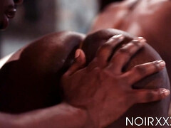 デカチン, 黒人, イく瞬間, チン, バック, 手コキする, ハードコア, キス