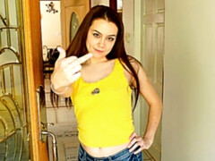 Cul, Sucer une bite, Brunette brune, Branlette thaïlandaise, Pov, Rasée, Adolescente, Nénés