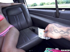 18 años, Amateur, Tetas grandes, Autobús, Tetona, Tetas naturales, Sexo soft, Adolescente