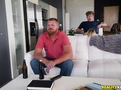 Любители, Жопа, Минет, Затыкание рта, На кухне, Натуральные сиськи, Реалити, Сиськи