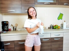 Arsch, Grosser arsch, Grosse titten, Braunhaarige, Tanzen, Hd, Entkleiden, Spielzeuge