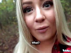 Verga grande, Tetas grandes, Rubia, Tetona, Corridas, Al aire libre, Público, Tetas