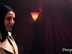 Gros seins, Sucer une bite, Bondage, Brunette brune, Érotique, Faciale, Hard, Lécher le sphincter