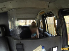 Fesselspiele, Auto, Hundestellung, Fetisch, Fingern, Pov, Muschi, Arsch lecken