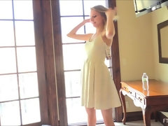 Kleid, Extrem, Klaffend, Absätze, Orgasmus, Öffentlich, Solo, Unter dem rock