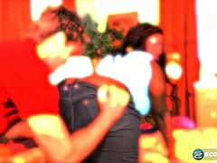 In den arsch, Grosse titten, Schwarz, Vollbusig, Schwarz, Hd, Latina, Milf