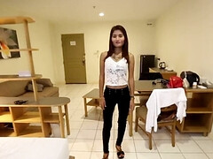 Asiatique, Nana, Grosse bite, Gros seins, Brunette brune, Hard, Thaïlandaise, Serré