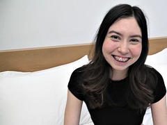 Amateur, Grosse bite, Sucer une bite, Brunette brune, Pov, Suçant, Adolescente, Nénés