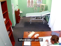 Arsch, Vollbusig, Betrug, Arzt, Handjob, Büro, Uniform, Spanner