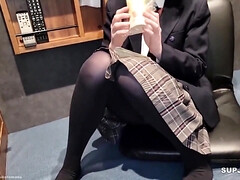 18 jahre, Leie, Asiatisch, Studentin, Besamung, Japanische massage, Jungendliche (18+), Titten