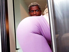 Gros cul, Grosse bite, Gros seins, Blonde, Sucer une bite, Interracial, Mère que j'aimerais baiser, Cheveux courts