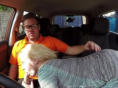 Chica, Rubia, Mamada, Coche, Estilo perrito, Hd, Madres para coger, Pov