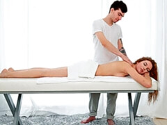 Verga grande, Mamada, Morena, Estilo perrito, Masaje, Afeitado, Flaco, Adolescente