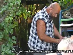 Culo grande, Tetas grandes, Rubia, Checa, Hd, Maduro, Público, Gritar