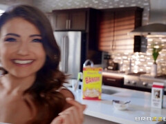 Adria Rae seduced Ricky Johnson to cheat