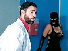 Big-ass hottie Phoenix Marie dominated by two big dicks