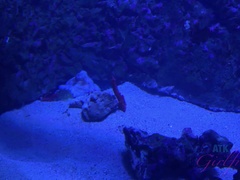 Flashing, Vriendin, Orgasme, Buiten, Gezichtspunt, Openbaar, Spuiten, Nat