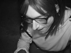 Blasen, Spermaladung, Deutsch, Handjob, Latex, Im freien, Piercing, Öffentlich