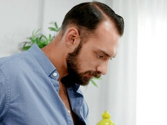 Анальный секс, Жопа, Большие сиськи, Кончили внутрь, Дилдо, Сперма на лице, Латиноамериканки, Порка