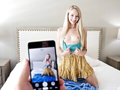 Cul, Blonde, Sucer une bite, En levrette, Branlette thaïlandaise, Maigrichonne, Dénudage, Adolescente