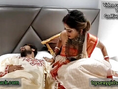 Gros seins, Sucer une bite, Éjaculation interne, Branlette thaïlandaise, Fait maison, Époux mari, Indienne, Épouse