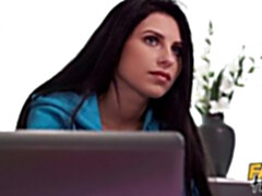 Sucer une bite, Brunette brune, Attrapée, Collège université, Tchèque, En levrette, Marrant, Nénés