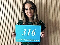 Grosser arsch, Grosser schwanz, Grosse titten, Blasen, Hundestellung, Milf, Titten