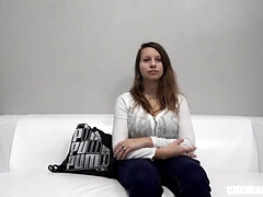 Gros seins, Plantureuse, Classique, Mignonne, Gorge profonde, Mamelons, Pov, Chatte