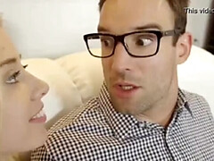 Lieveling, Vingeren, Rijpe lesbienne, Moeder die ik wil neuken, Moeder, Kousen, Tiener, Tieten likken