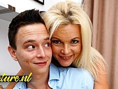 Grosse bite, Blonde, Éjaculer dans la bouche, En levrette, Mature, Mère que j'aimerais baiser, Belle mère, Nénés