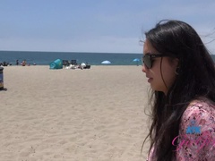 Amateur, Morena, Vestido, Peludo, Al aire libre, Coño, Fumando, Tetas