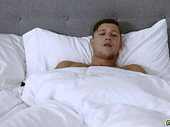 Blasen, Braunhaarige, Aufs gesicht abspritzen, Rotschopf, Jungendliche (18+), Uniform