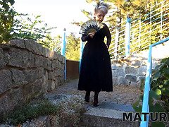 The Old Countess cunt