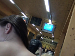 Sucer une bite, En levrette, Européenne, Doigter, Hard, Pov, Réalité, Adolescente