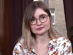 Amateur, Nana, Gros seins, Doigter, Seins naturels, Réalité, Rasée, Nénés