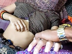 18, バック, 面白, 手コキする, Hd, インド人, 姉妹, 拘束