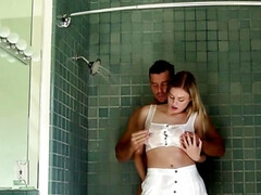 Blond, Pijpbeurt, Likken, Kut duiken, Geschoren, Tiener