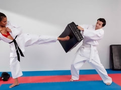 69, お尻, 茶髪の, 黒人, 足, 手コキする, オマンコ, オッパイの